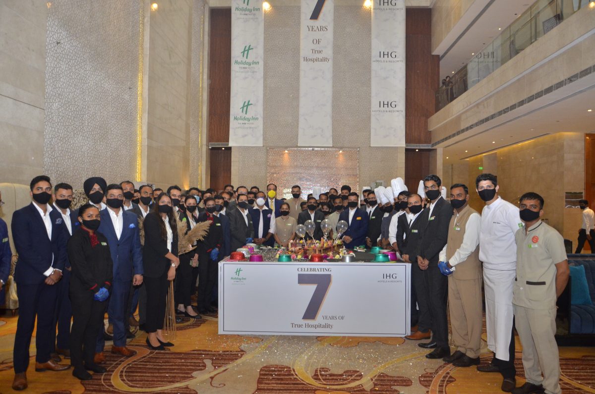 Holiday Inn Jaipur City Centre turns 7 Hotelier India