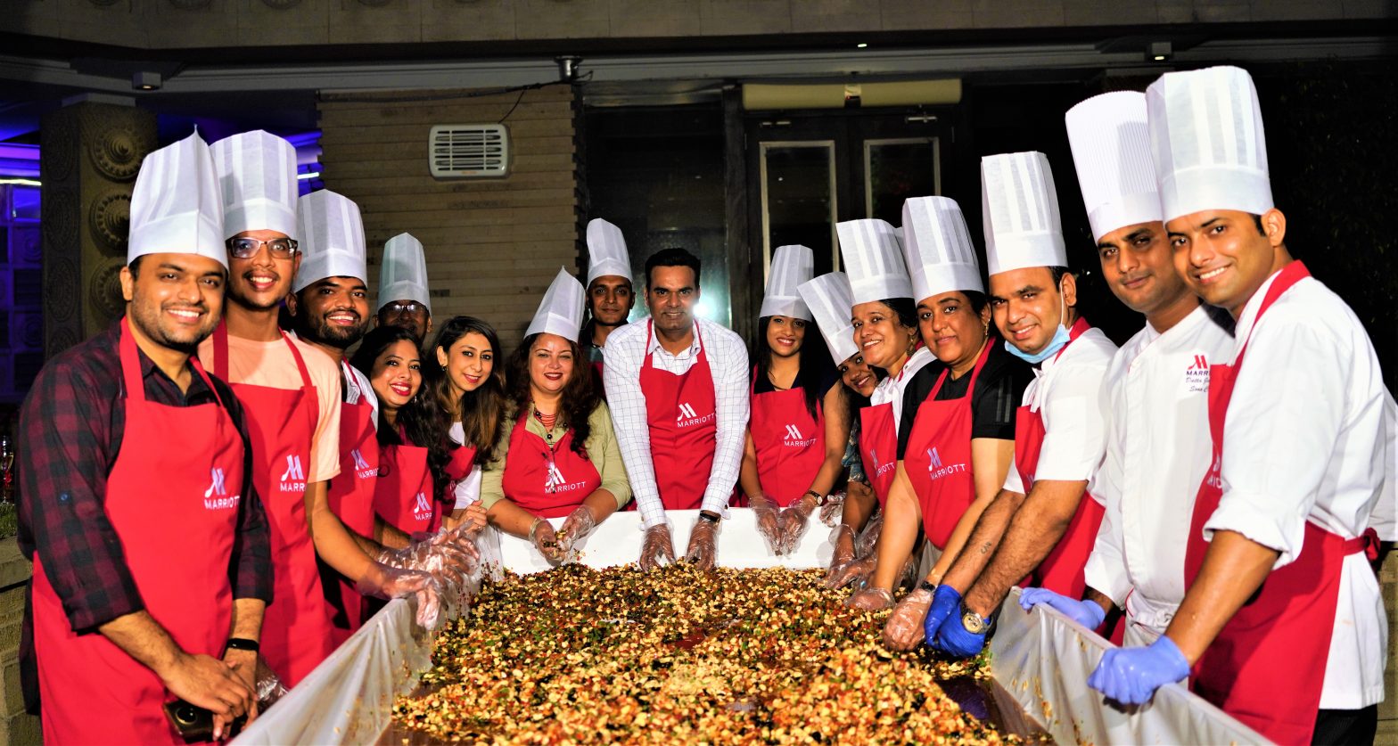 A magical evening of cakemixing raises festive spirits at Marriott