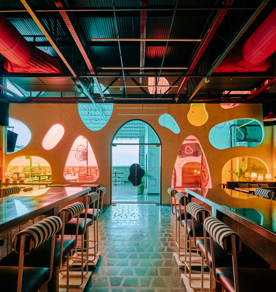 Bar Stock Exchange, Mumbai A design combination of playfulness, hues