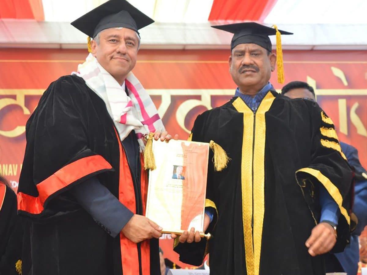 Sanjay Sethi, MD & CEO of Chalet Hotels, Receives Honoris Causa at Manav Rachna Convocation 2024 from Om Birla