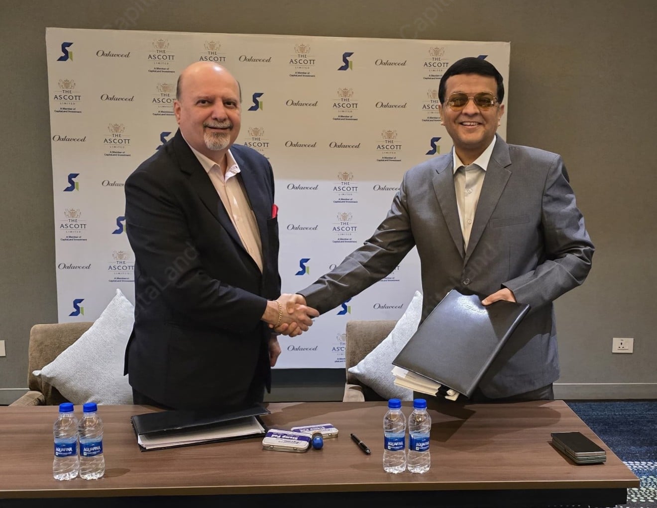 Oakwood Thanjavur Signing - Hoshang Garivala, Country General Manager, Ascott India & Rohit Matta, Executive Director, Sensation Infracon