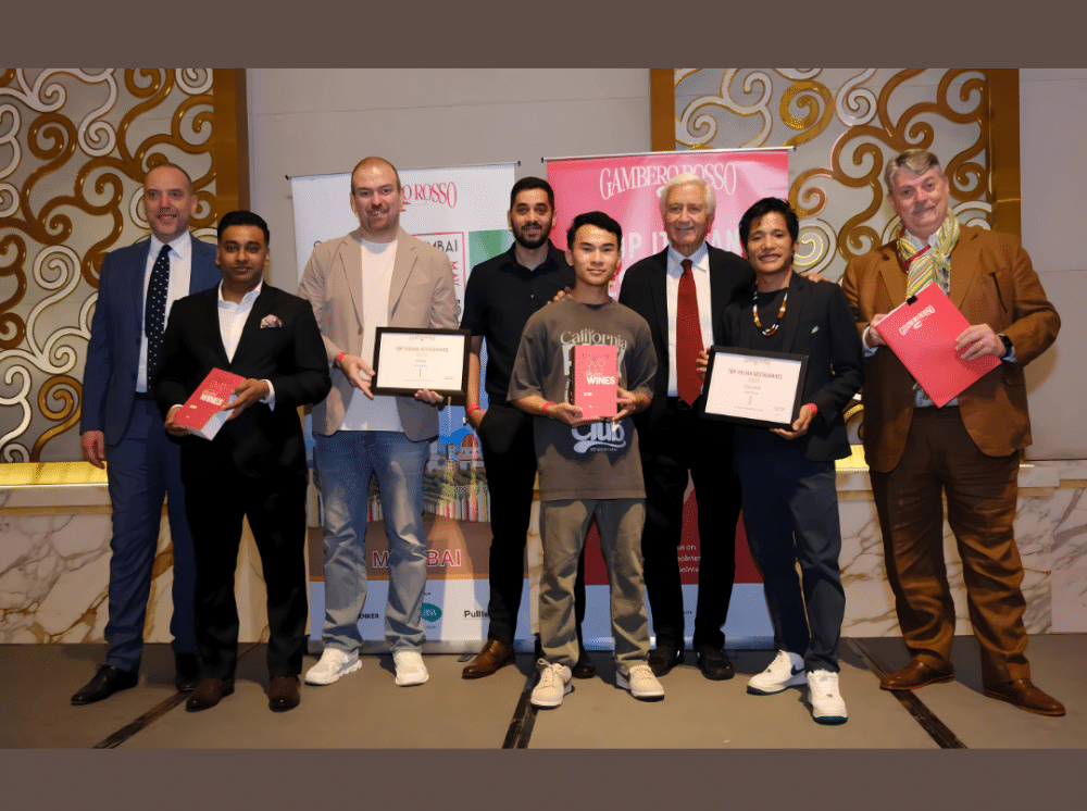 Grand opening of Rcube Monad Mall in Noida - Hotelier India